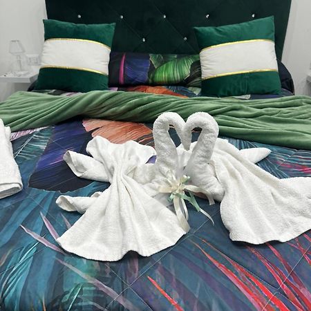Mary'S Home Неаполь Экстерьер фото